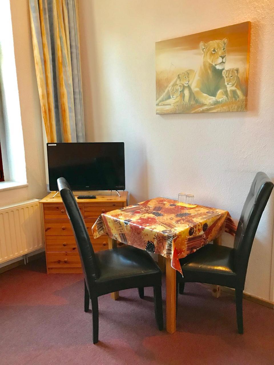 Pension Holzhausen Hotell Quedlinburg Exteriör bild